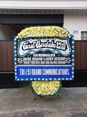 Papan Bunga Duka di Boros